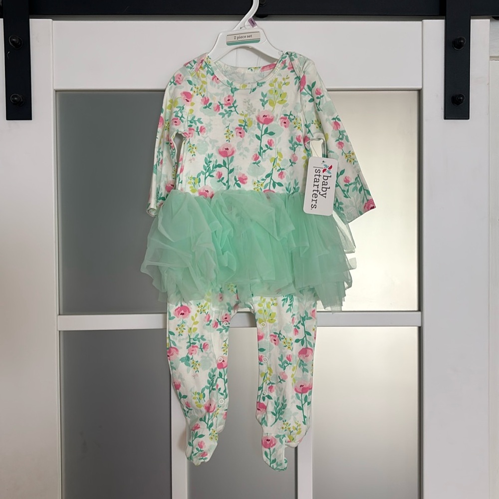 2 peice floral footie
